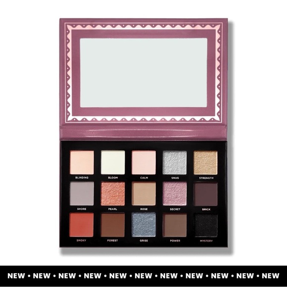 💜 NIB Ace Beaute Smoky Roses Eyeshadow Pallete SOLD OUT 💜 - Picture 2 of 5